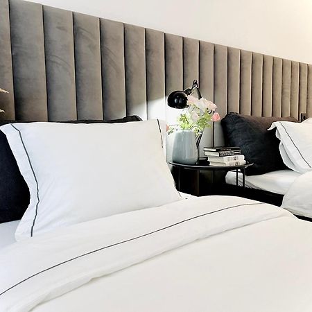 Tomy Old Town Apartments فيلنيوس المظهر الخارجي الصورة