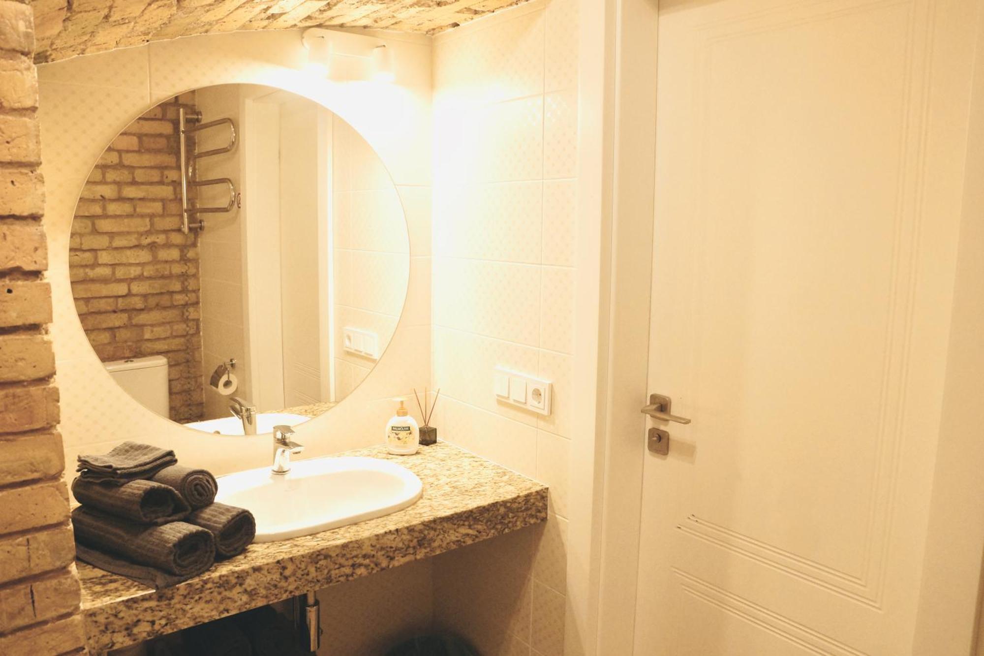 Tomy Old Town Apartments فيلنيوس المظهر الخارجي الصورة
